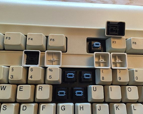 Datacomp_DFK515_keycaps.jpg